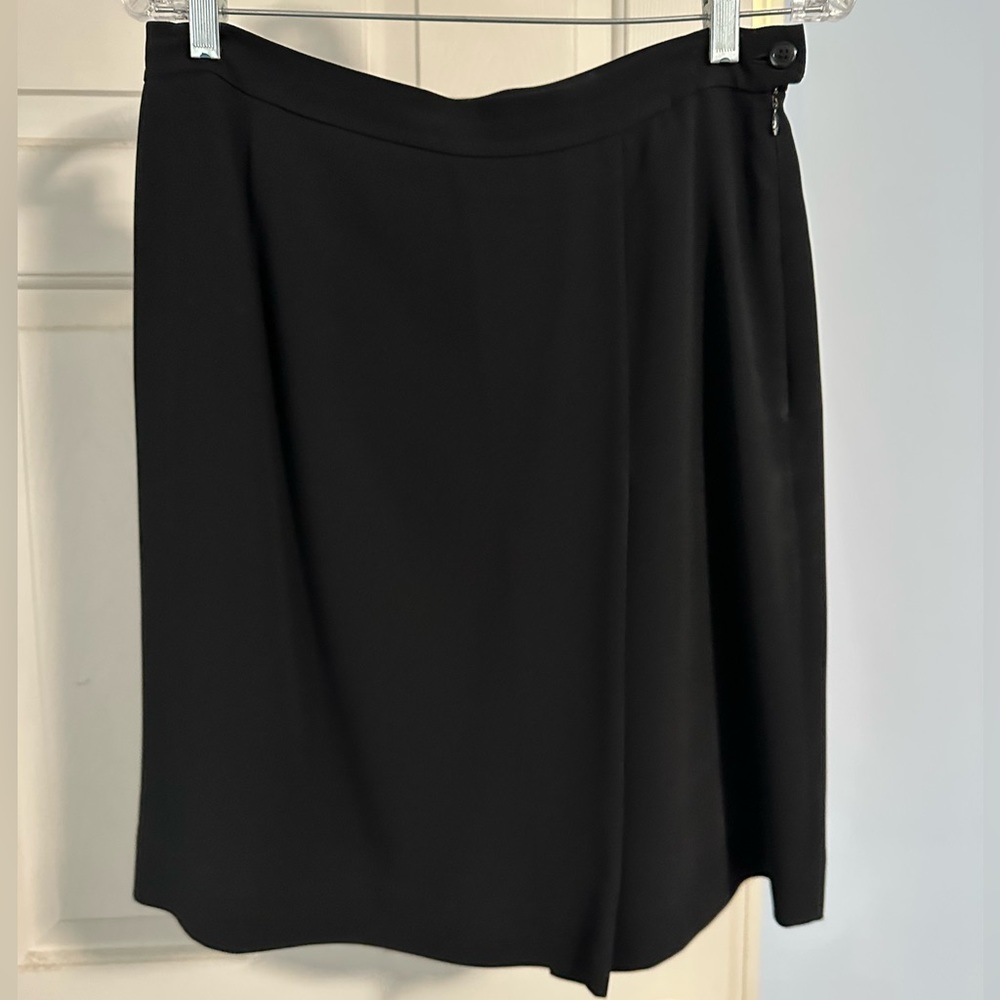 Black rayon lined knee length skirt